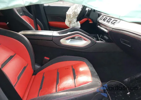 2024 Mercedes-Benz Amg Gle 53 Coupe 4Matic+ z USA, uszkodzony, nr VIN 4JGFD6BB7RB193261